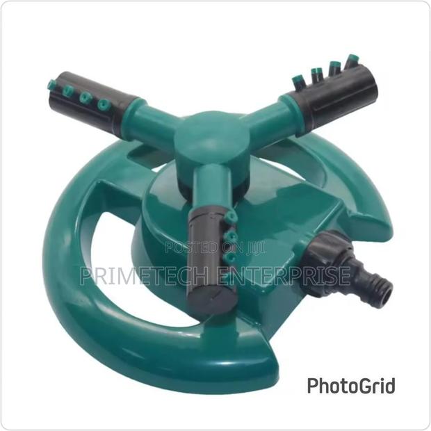 3 Arm Garden Sprinkler