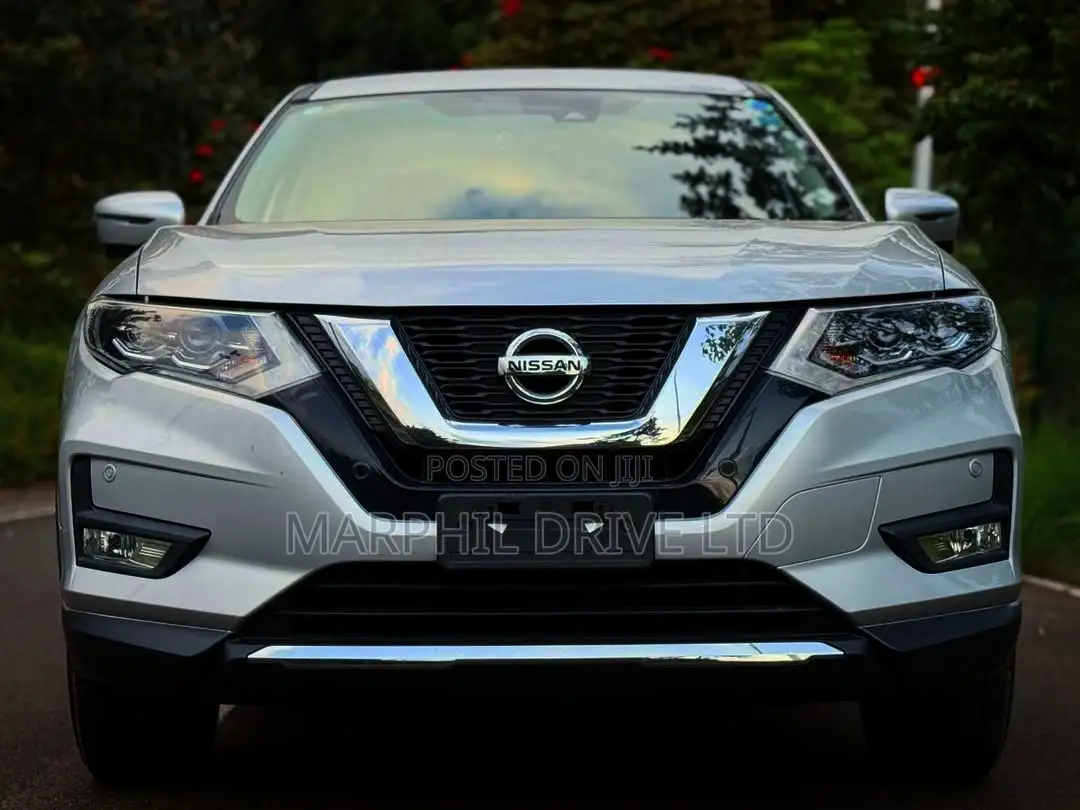 Nissan X-Trail 2.0 Petrol FWD 2018 Silver