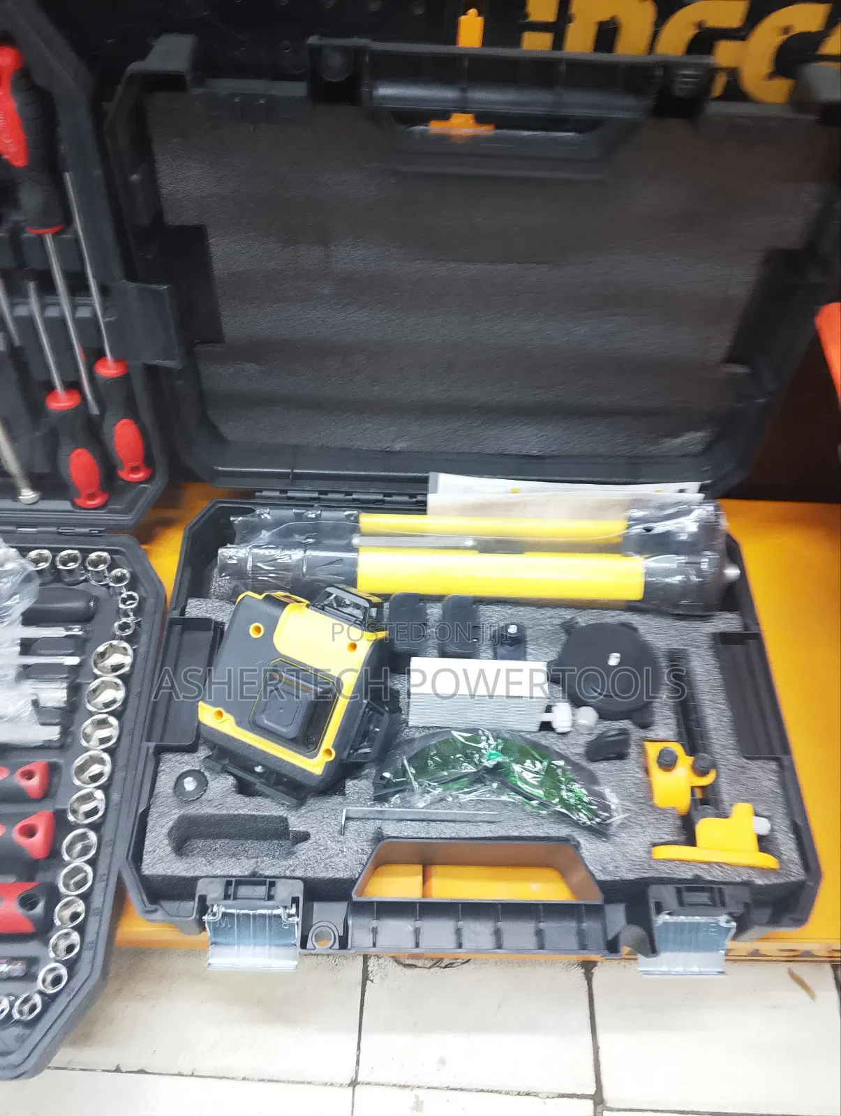 Dewalt Lasel Level With Stand