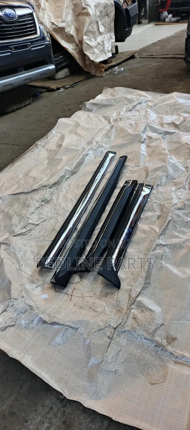 Subaru Outback Bs9 Door Mouldings. - thumbnail 3