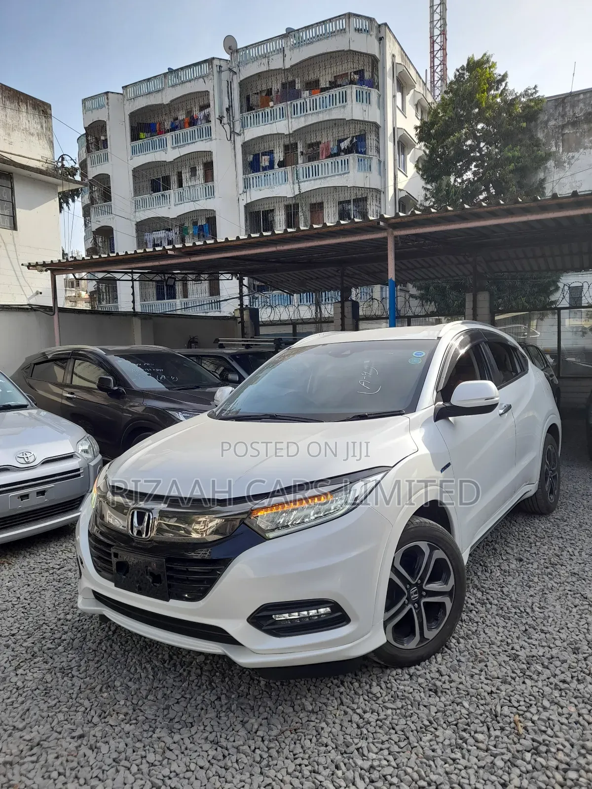 Honda Vezel 1.5 Hybrid 2WD 2018 White