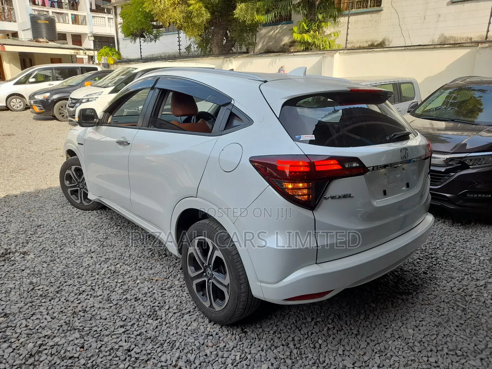 Honda Vezel 1.5 Hybrid 2WD 2018 White