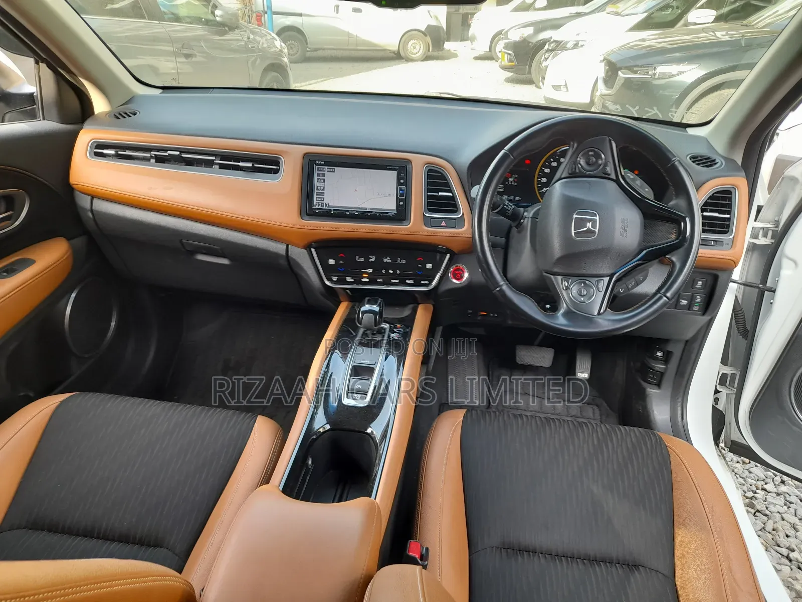Honda Vezel 1.5 Hybrid 2WD 2018 White