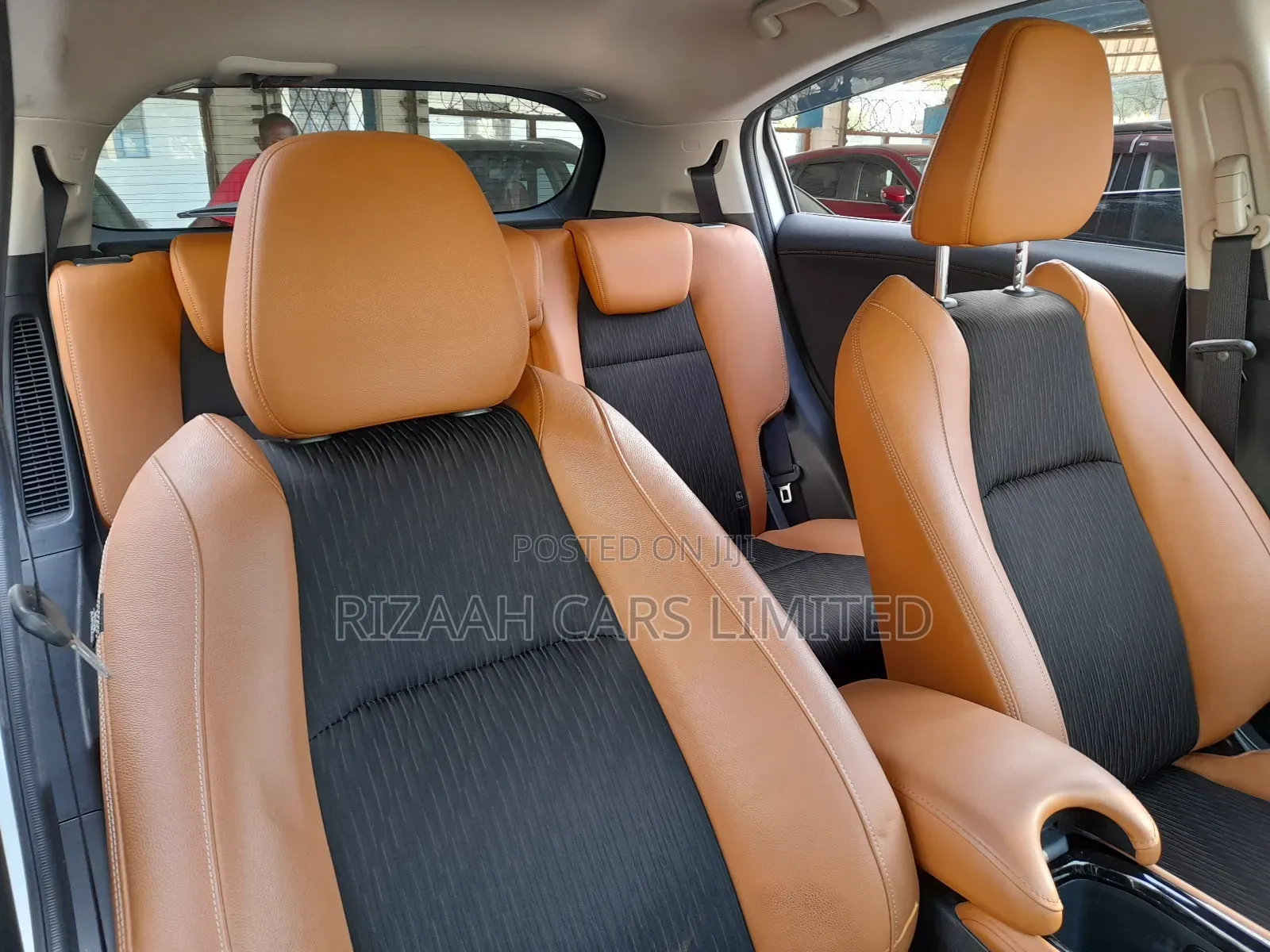 Honda Vezel 1.5 Hybrid 2WD 2018 White
