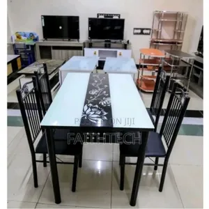 Executive 4 Sitter Dinning Table