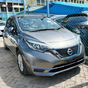 Nissan Note 2018 Silver