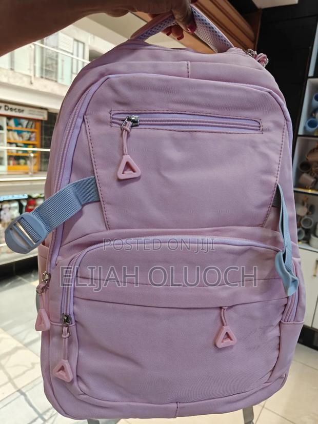 High Quality Backpack - thumbnail 4