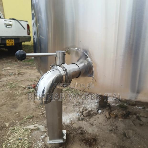 Milk Cooling Tank for Farmers and Milk Collection Centres - thumbnail 6