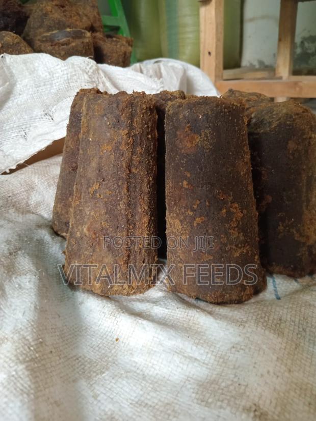 Jaggery / Sukari Nguru - main view