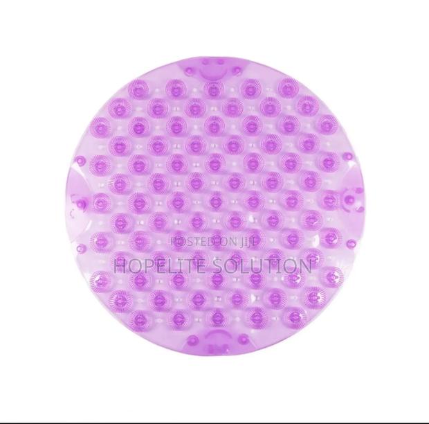 Bathroom Round Antslip Mat - thumbnail 3