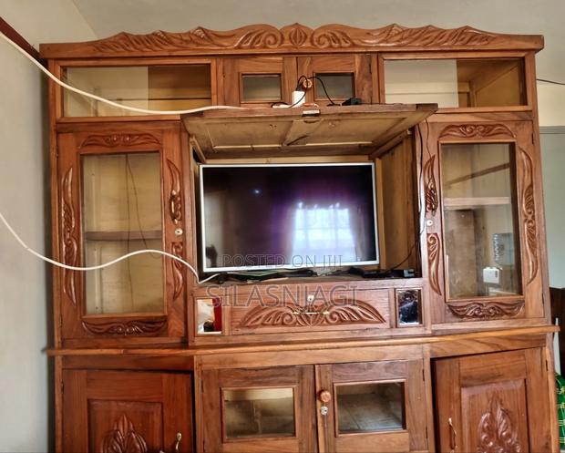 Wall Unit 6×6 Fts Well Used - main view