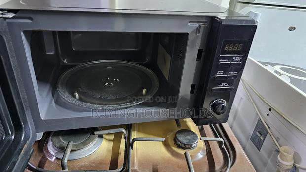 Premier Microwave - thumbnail 2
