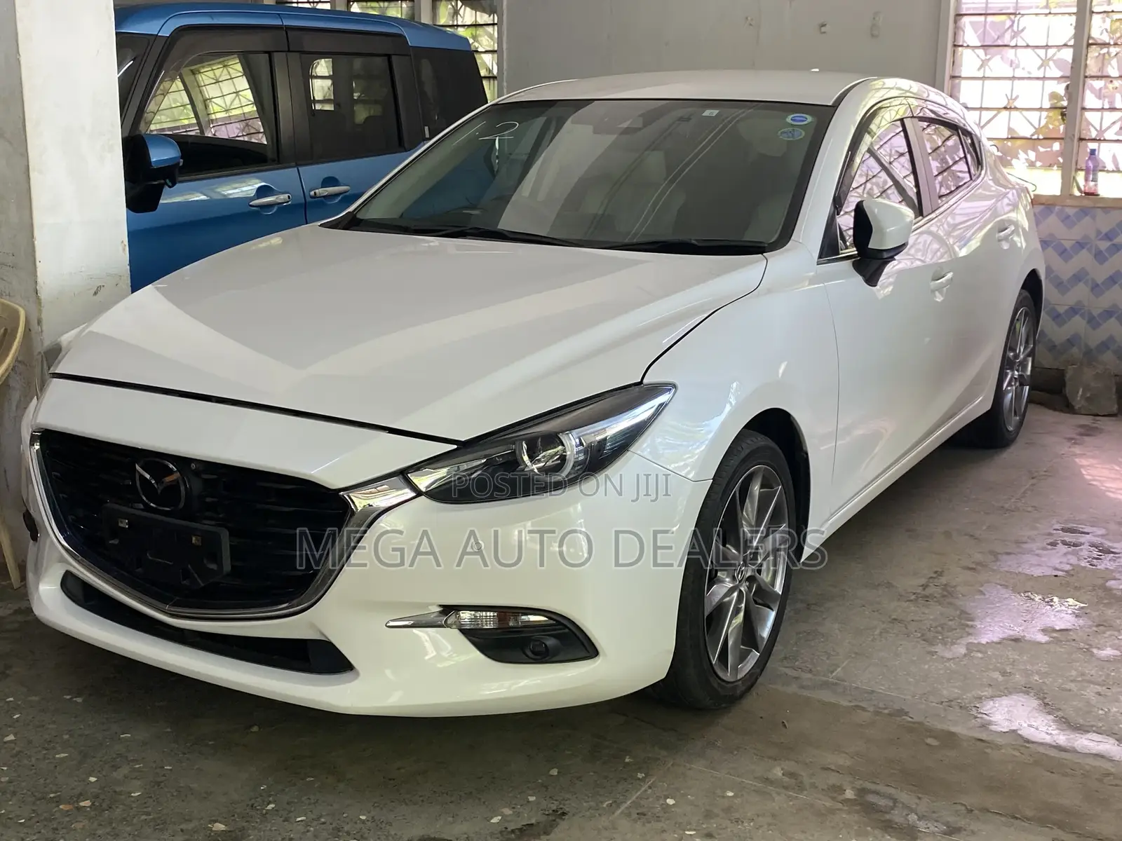 Mazda Axela 2018 White