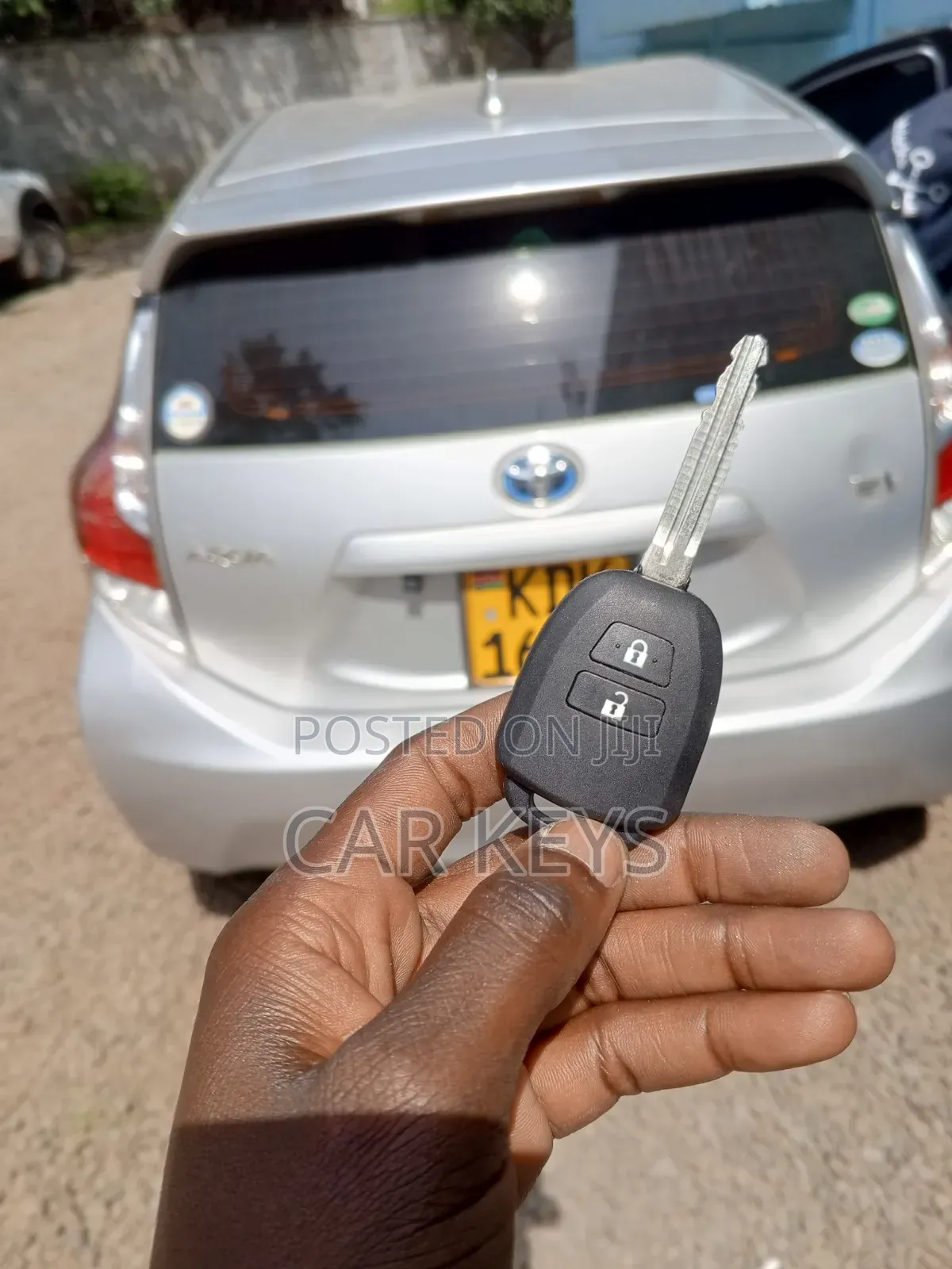 Toyota Aqua Key Programming Specialist
