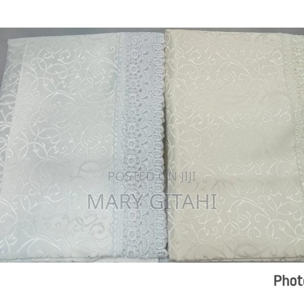 Chream and White Rectangular 150*220cm Table Cloth *