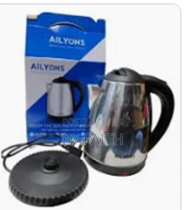 Quality,1.8l Stainless Steel Electric Kettle With 3 Pin Plug - main view
