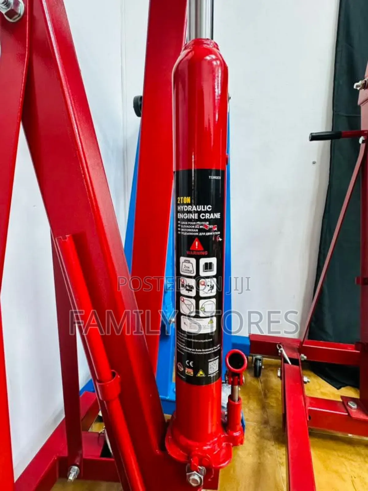 Heavy Duty Hydraulic Engine Crane 2tonne.