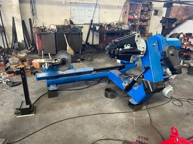 Truck Tyre Changer Machine Commercial - thumbnail 2