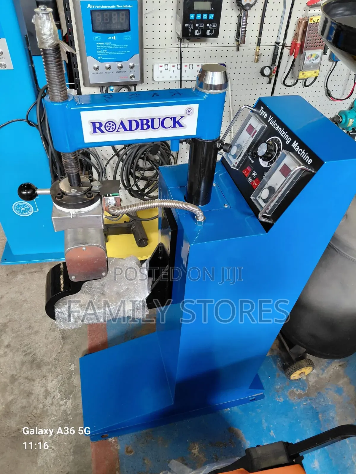 Industrial Tyre Vulcanizer Machine Electric Powered