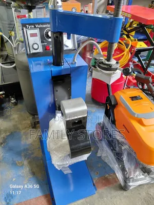 Industrial Tyre Vulcanizer Machine Electric Powered