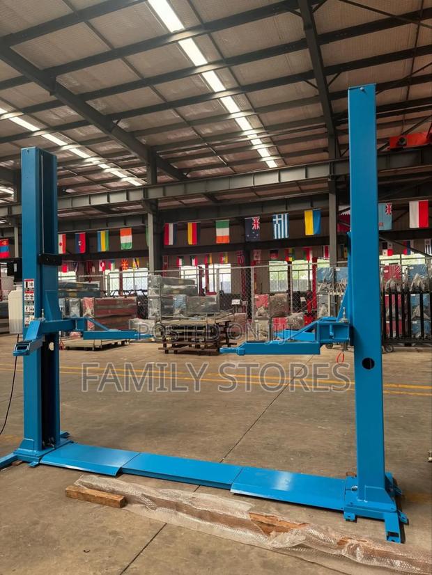 Commercial Heavy Duty Two Post Car Lift Machine - main view
