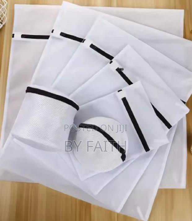Honeycomb Meshed Laundry Bag. - main view