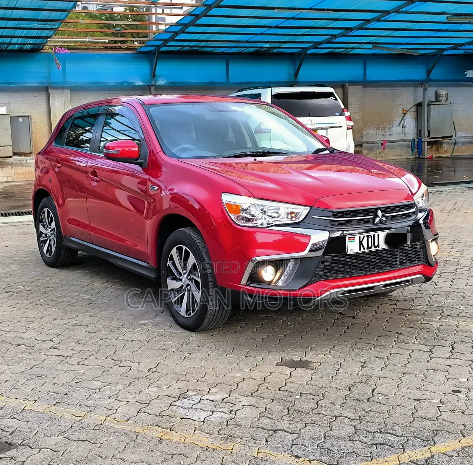 Mitsubishi RVR 2018 Red