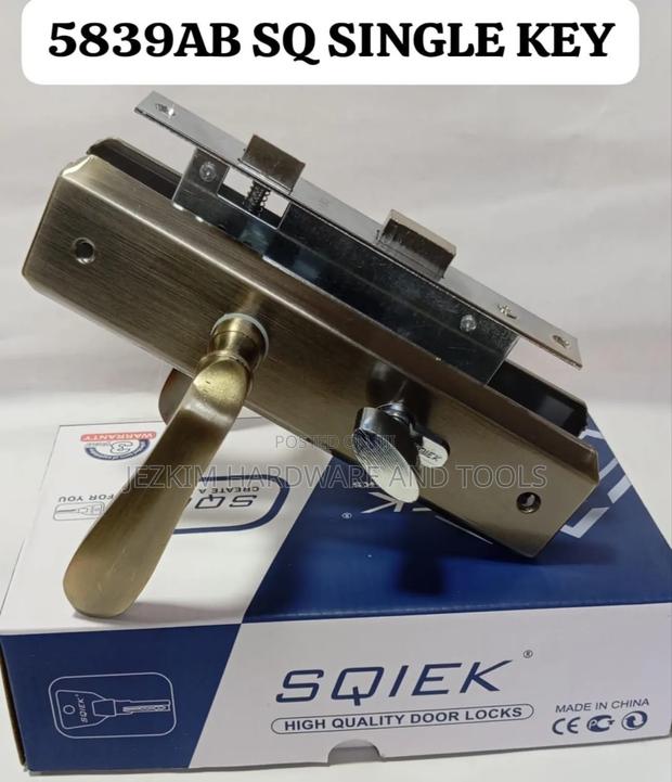 Bathroom Locks - thumbnail 3