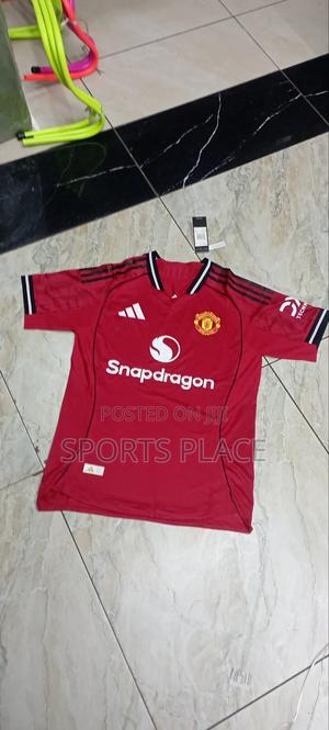 Latest Manchester United Home Kit 25/26 Player Version. - thumbnail 2