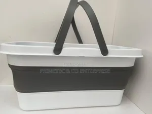 Portable Collapsible Bucket