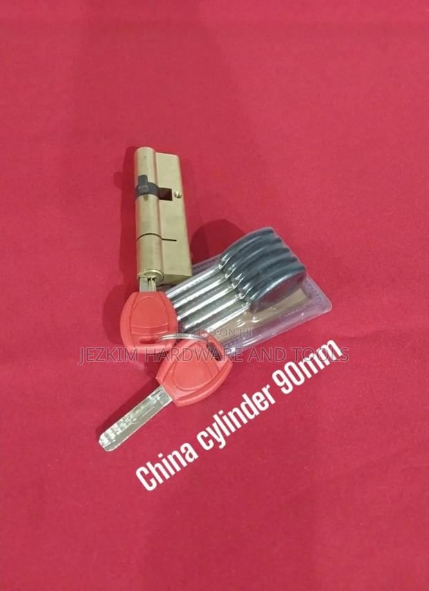 90mm Cylinder - main view