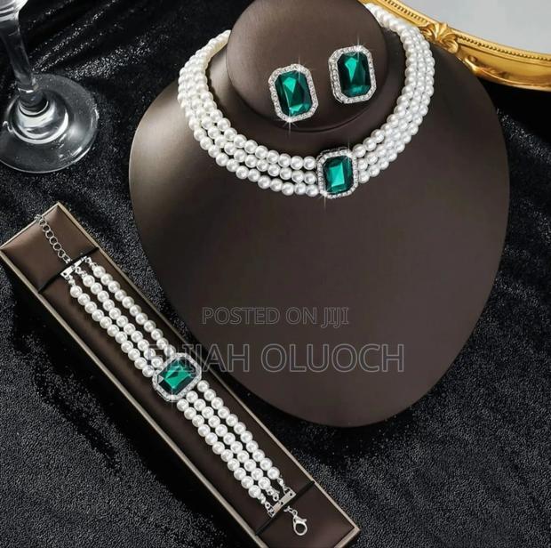 3 Pieces Set Jewellery/Multi Layered Pearl Set - thumbnail 5