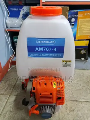 Astramilano 4 Stroke Agricultural Sprayer