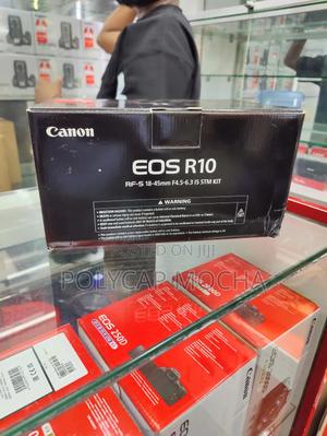 Canon Eos R10 Mirrorless Camera With 18-45mm Lens - thumbnail 2