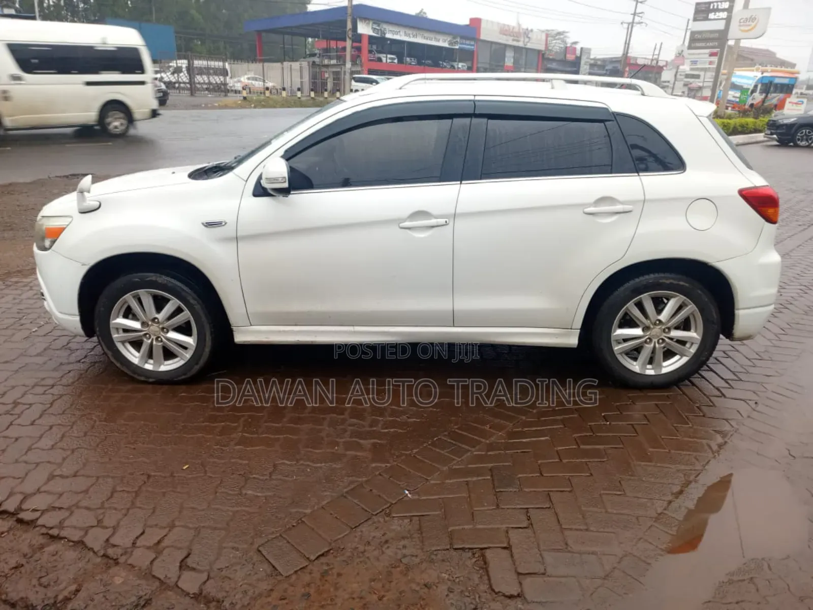 Mitsubishi RVR 2.0 2012 White