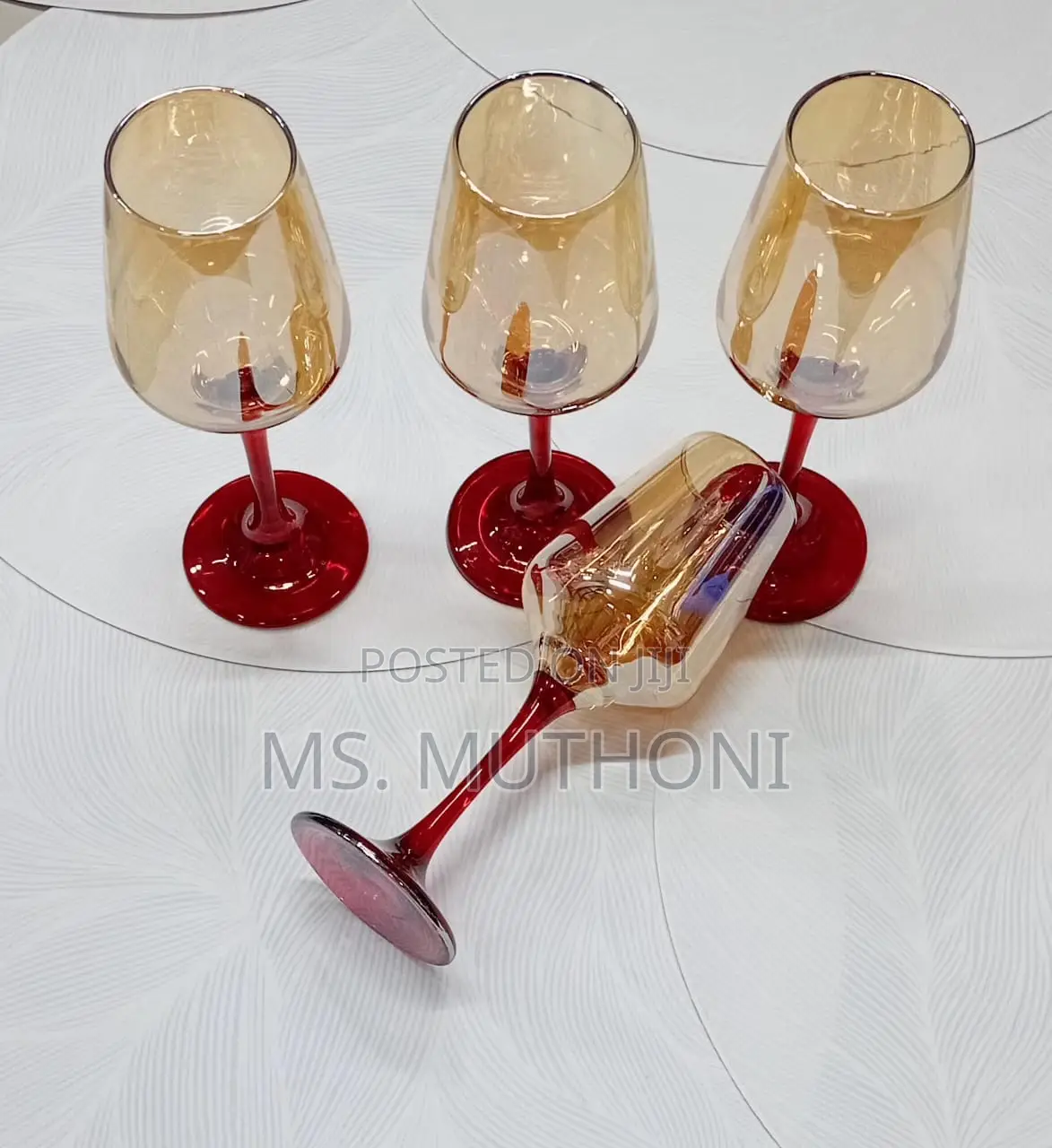 Elegant 250 Ml Gold Wine Glasses Elegant Red and Black Stem