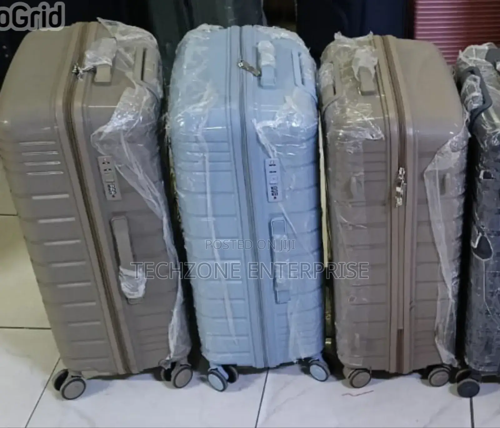 3 in 1 Executive Rubber Suitcase Luggage Bag With Wheels