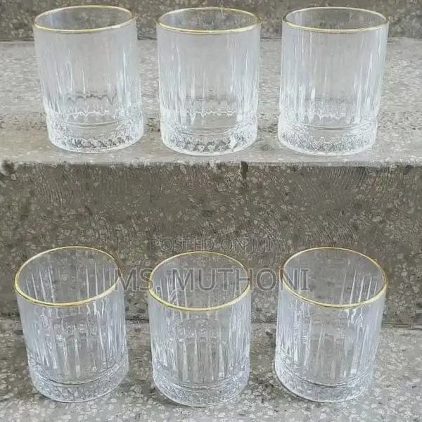 Crystal Clear Deli Whiskey Glasses With a Gold Rim*