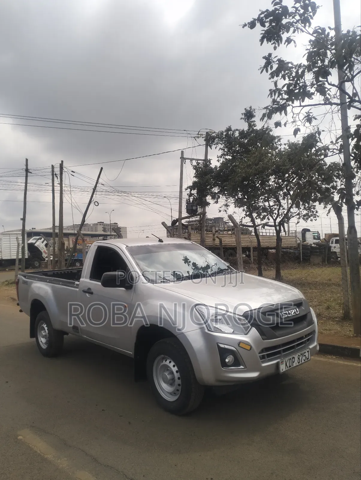 Isuzu D-MAX 2023 Silver