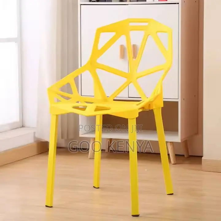 Dining Chair ; Generic Modern Plastic Dining Chair