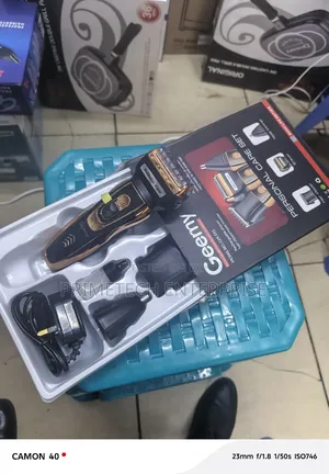 Multifunctional Geemy Shaver-Gm-595