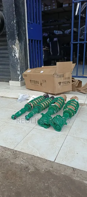 Subaru Forester SJG/Sj5/Sh5 Tein Coilovers.