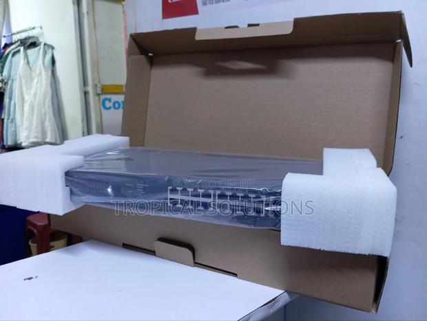 Tp-Link Tl-Sg1218mpe Switch 18 Port Gigabit Easy Smart Ups - thumbnail 3