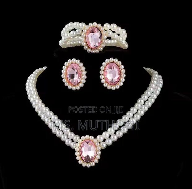 Ladies 3 Pc Set Jewellery/Double Layered Pearl Set - thumbnail 8