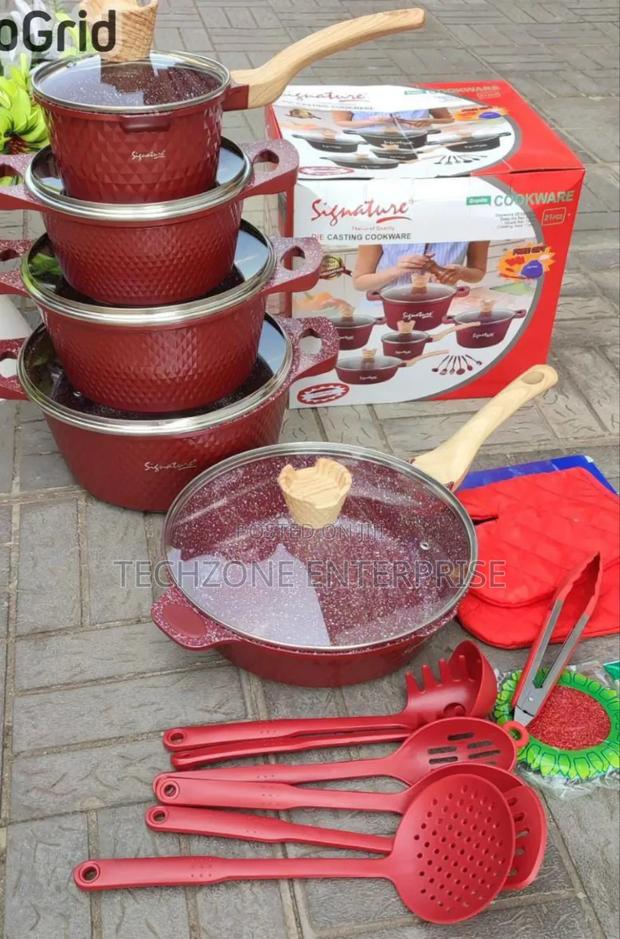*Signature 21 PCS Die Cast Cookware Set*
(Sg-DCCSD-21) 