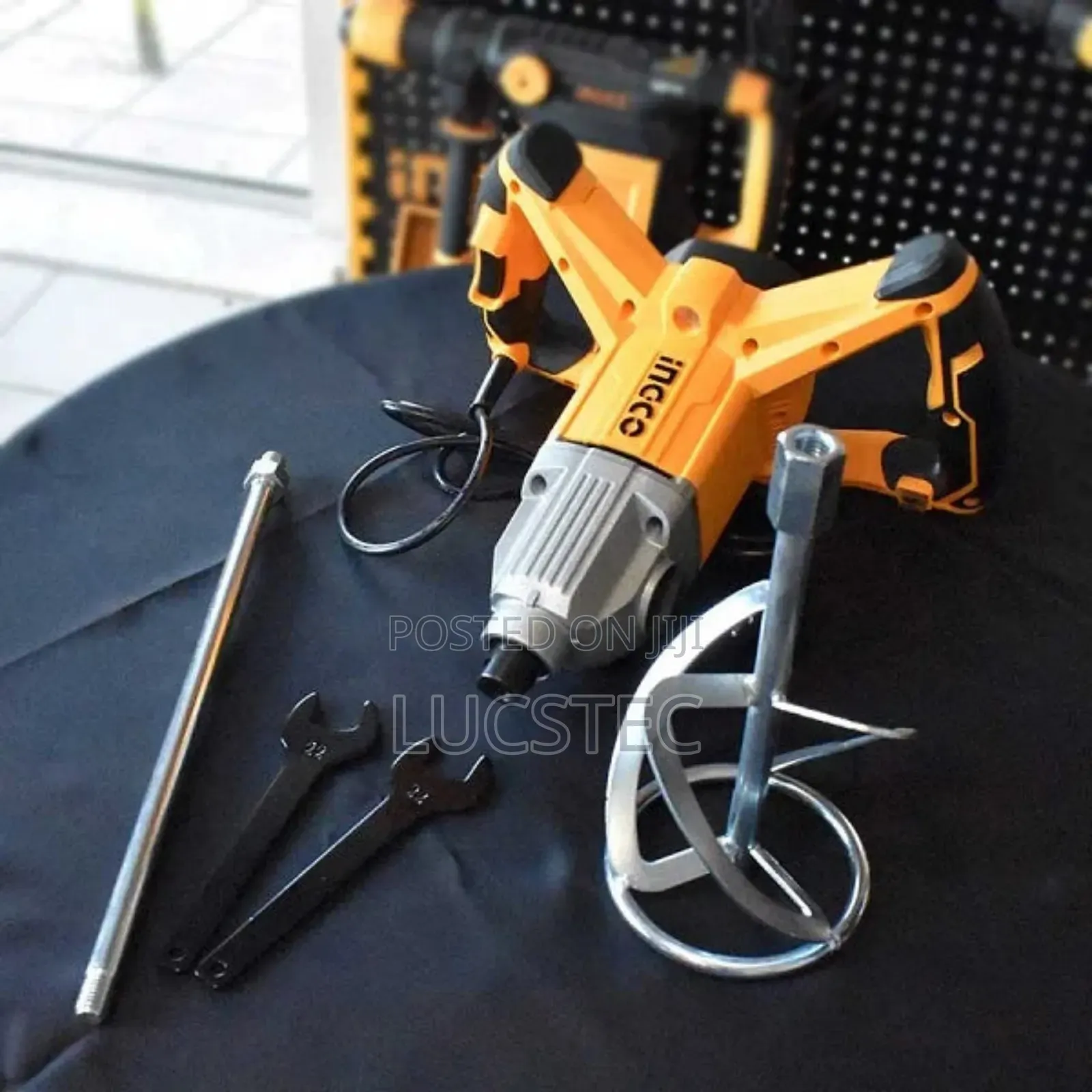 Ingco 1400w Electric Paint Mixer