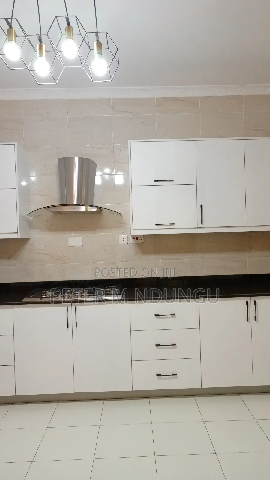 4bdrm Maisonette in Kamakis for sale