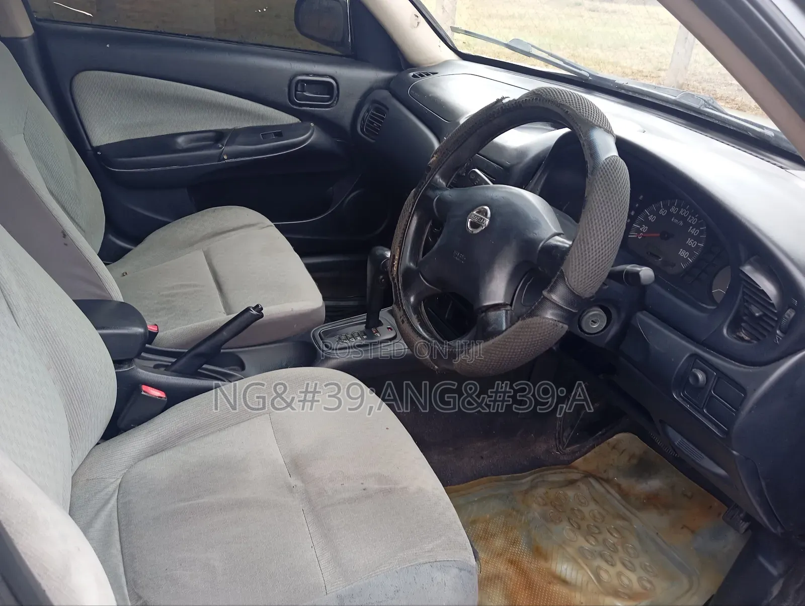 Nissan Bluebird 2004 Beige