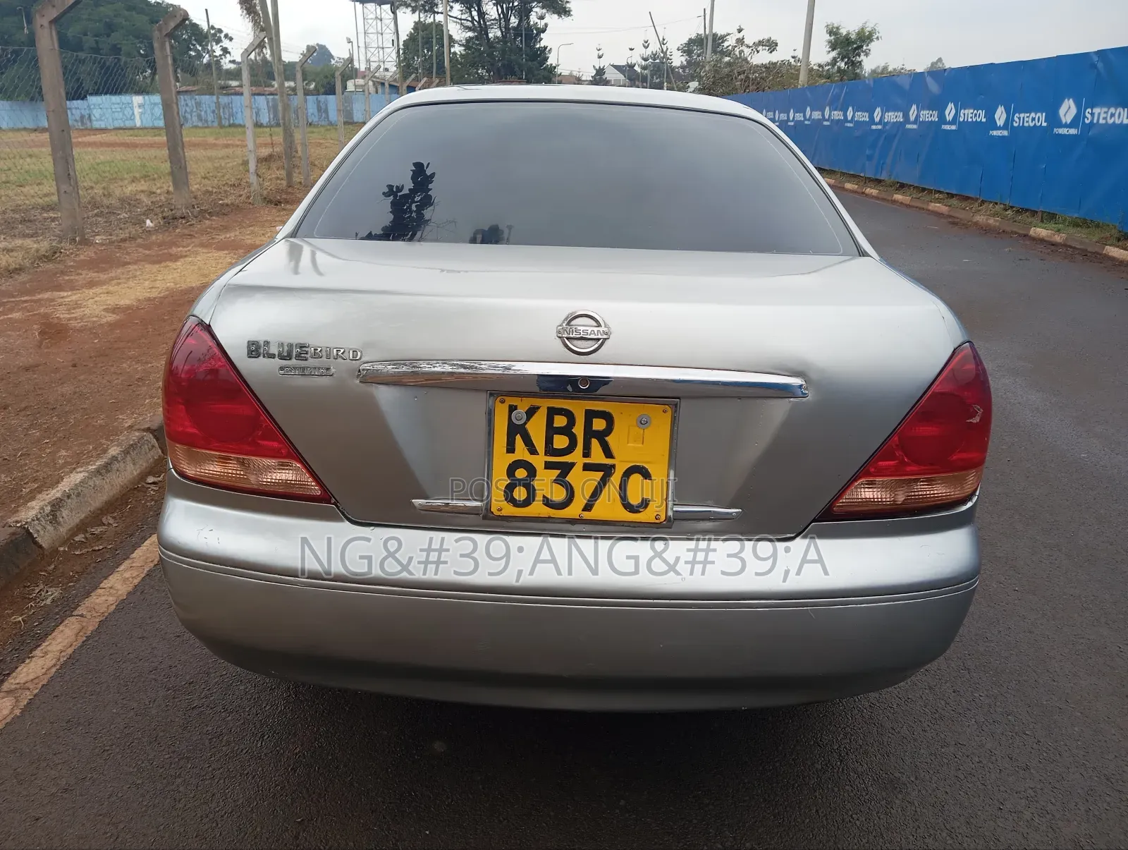 Nissan Bluebird 2004 Beige