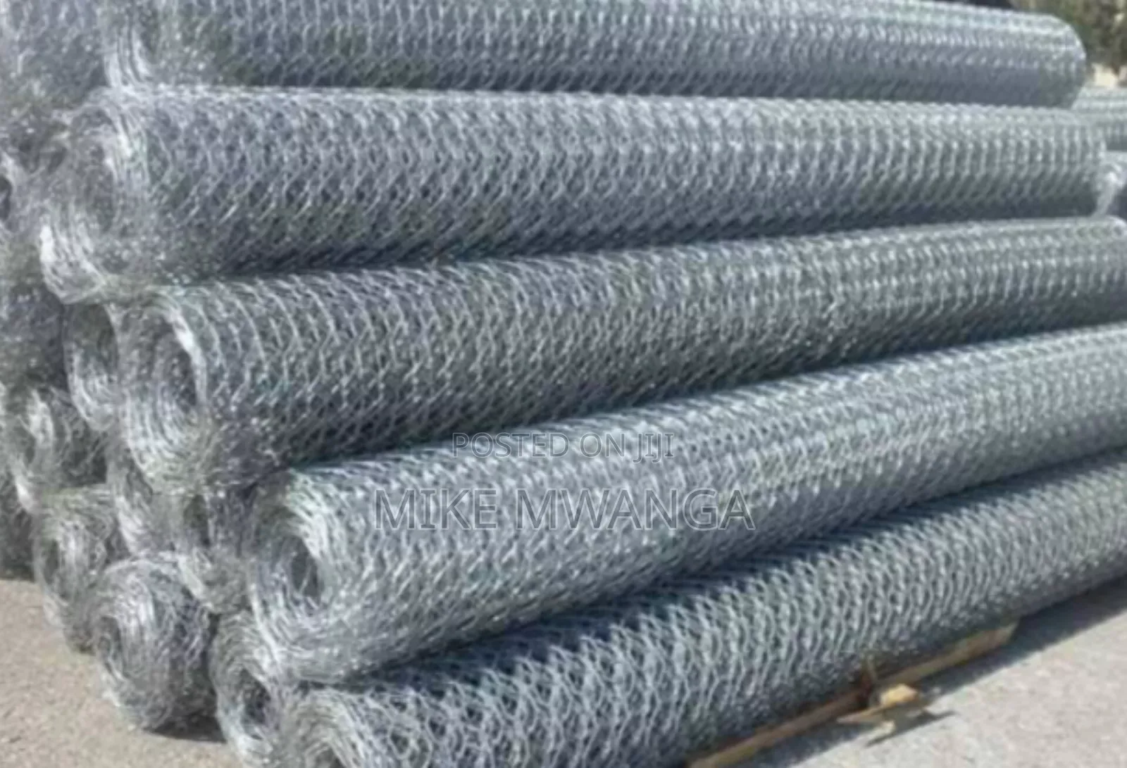 Triple Twisted Chain Link